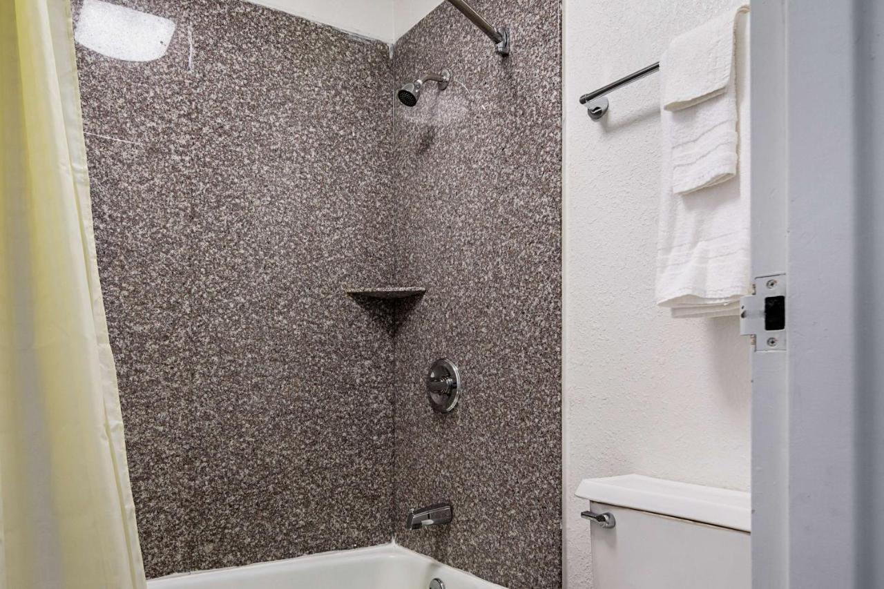Econo Lodge Asheboro Ngoại thất bức ảnh